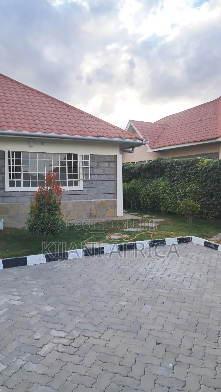 4bdrm Bungalow in Joska for rent