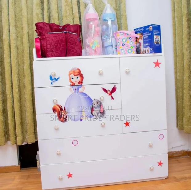 New Born Kids Chest of Drawers