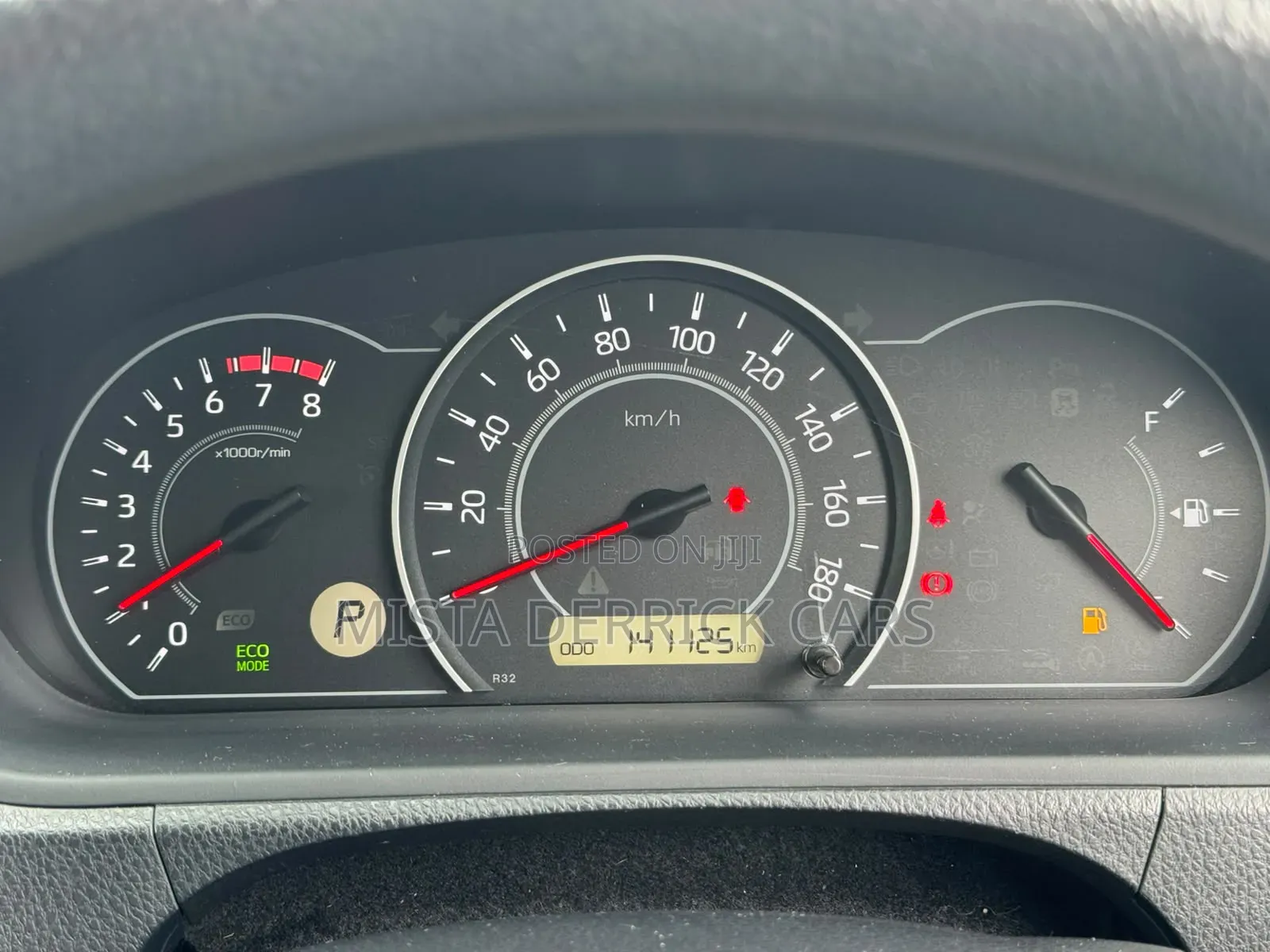 Toyota Voxy 2020 Silver