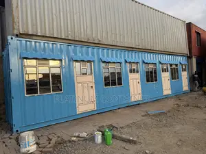 40ft Fabricated Into 4 Rooms