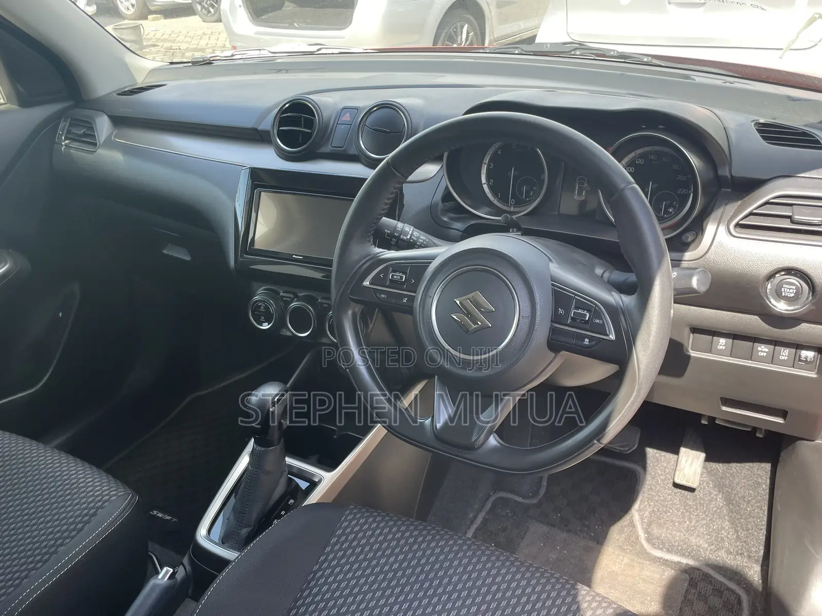 Suzuki Swift 2019 Red
