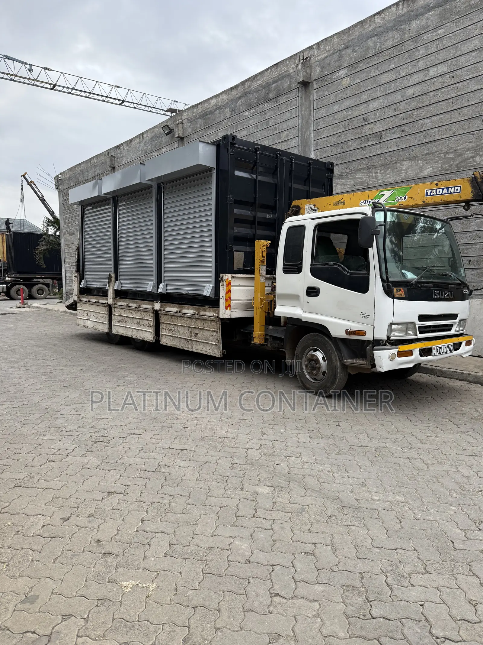 20ft Container With 3 Stalls