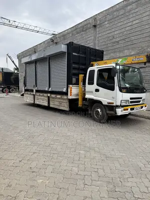 20ft Container With 3 Stalls