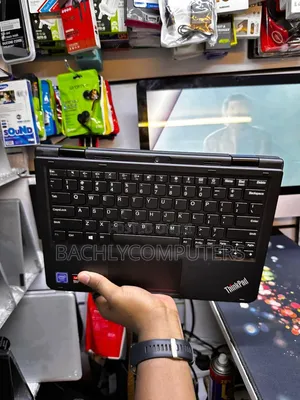 Laptop Lenovo Yoga 11e 4GB Intel Celeron SSD 128GB