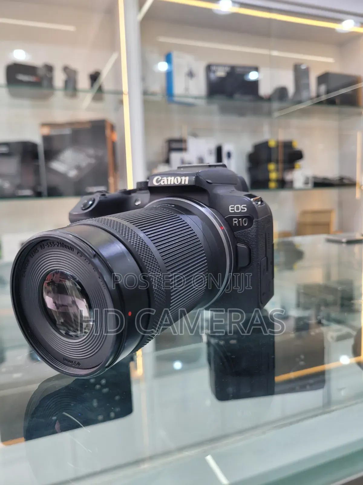 Canon Eos R10