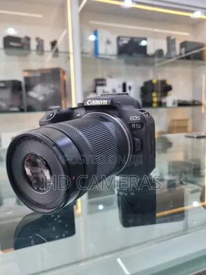 Canon Eos R10