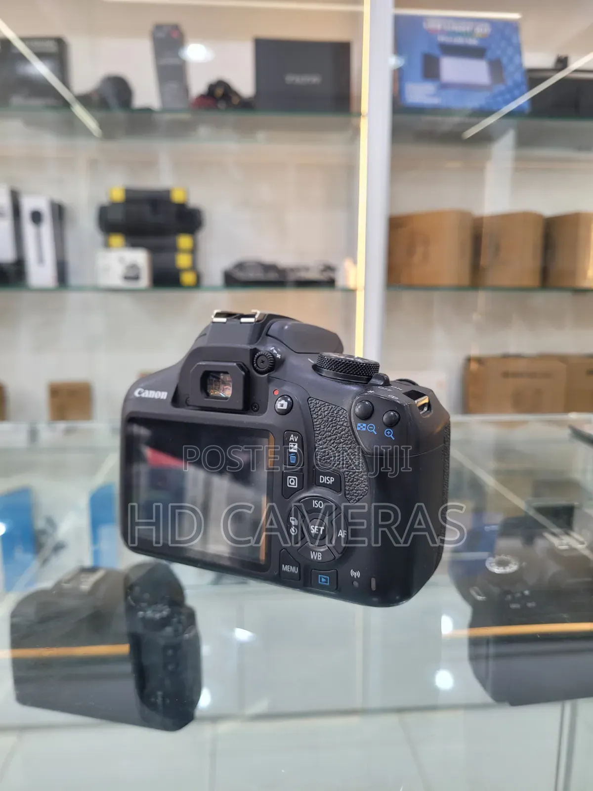 Canon Eos 2000d