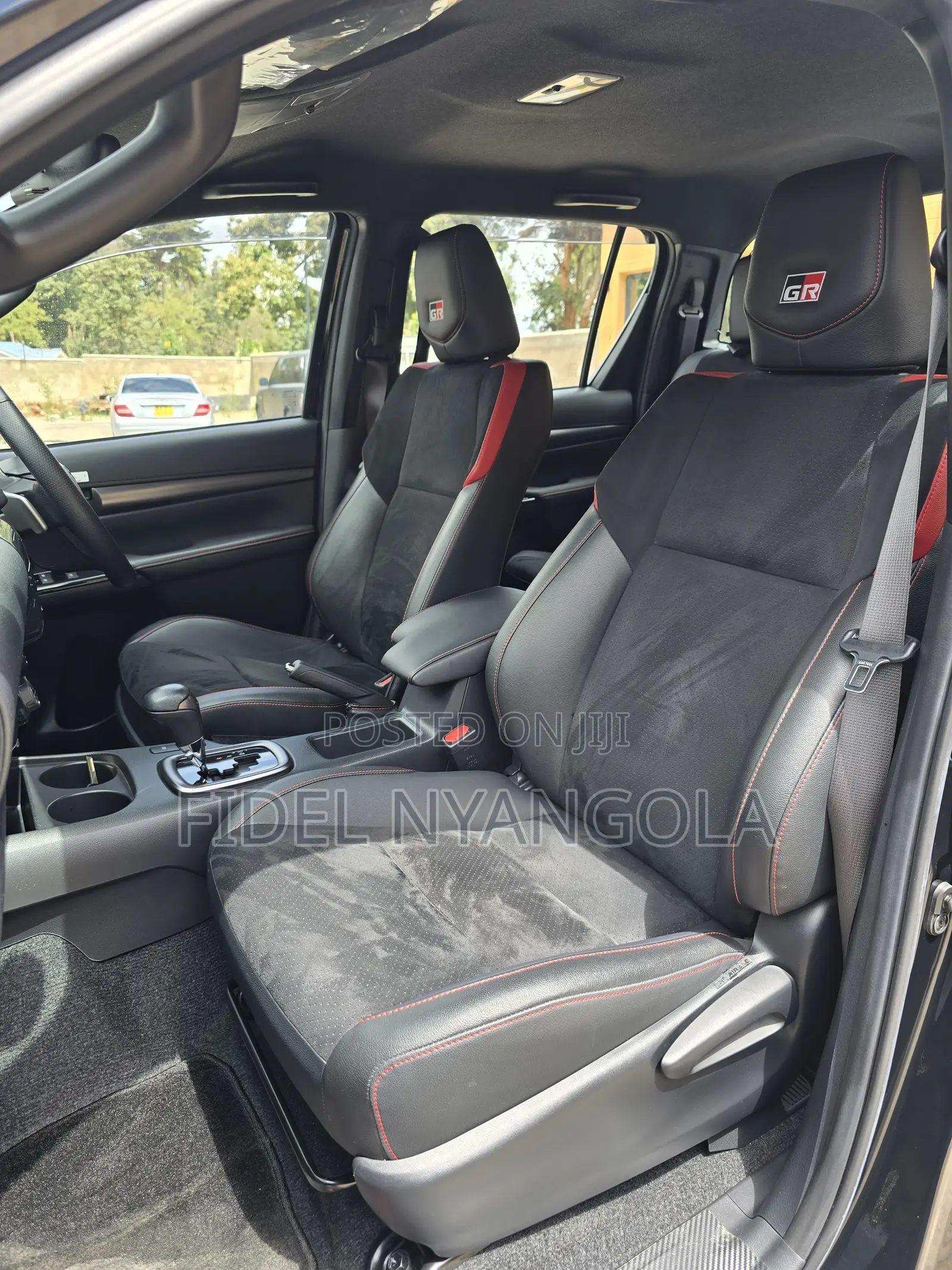 Toyota Hilux Revo Double Cab Deisel 2.8 AWD 2021 Black