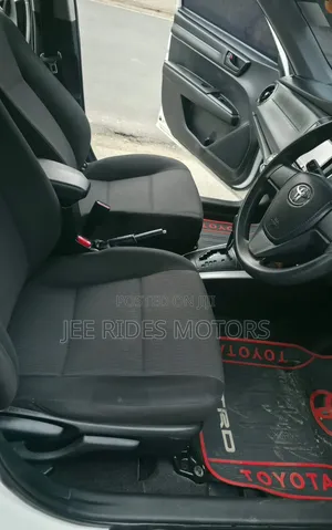 Toyota Corolla Fielder 2016 Off white