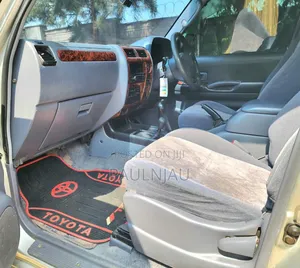 Toyota Land Cruiser Prado 2000 Silver