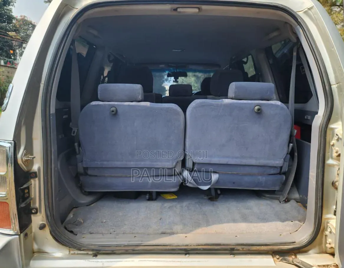 Toyota Land Cruiser Prado 2000 Silver