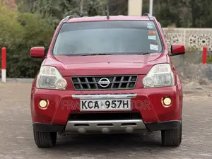 Nissan X-Trail 2.0 2007 Red