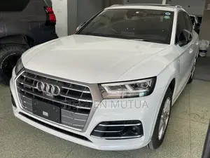 Audi Q5 45 Premium AWD quattro 2020 White