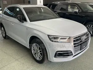 Audi Q5 45 Premium AWD quattro 2020 White