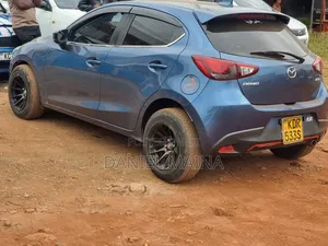 Mazda Demio 2017 Blue