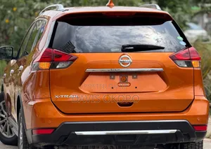Nissan X-Trail 2018 Orange