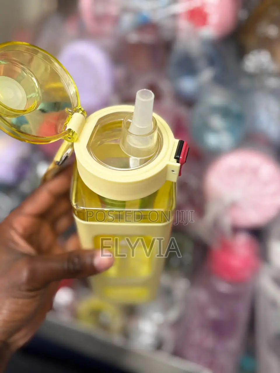 Yellow 900ml Shuiyinzi Square Sports Water Bottle