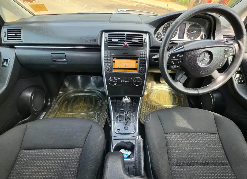 Mercedes-Benz B-Class 2009 Black