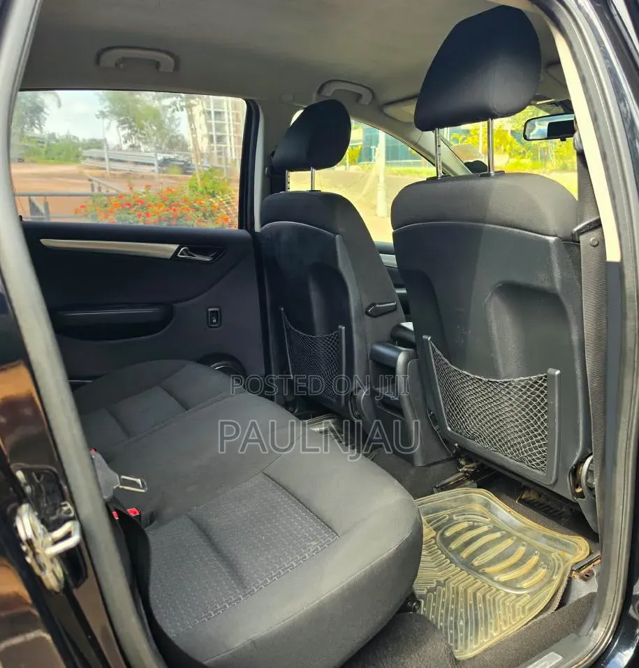 Mercedes-Benz B-Class 2009 Black