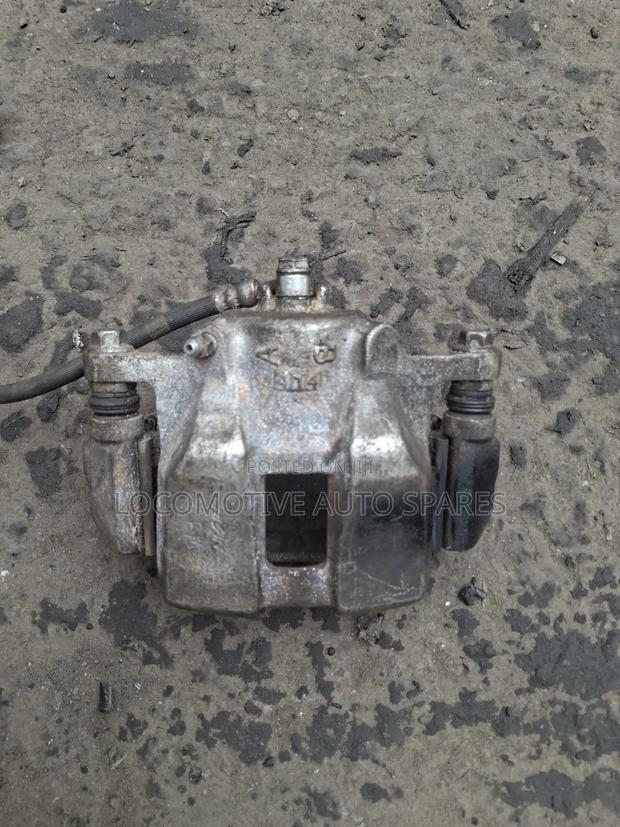 Honda Vezel Front Calliper