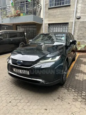 Toyota Harrier 2.5 Hybrid 2020 Black