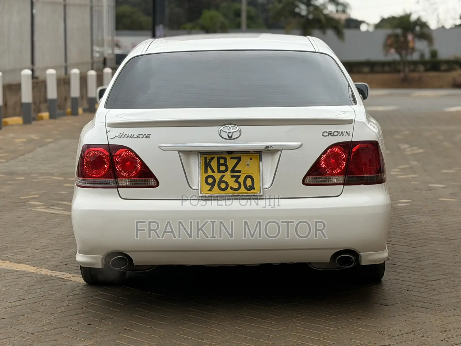 Toyota Crown 2007 White