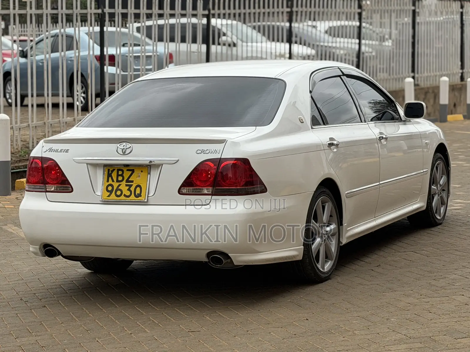 Toyota Crown 2007 White
