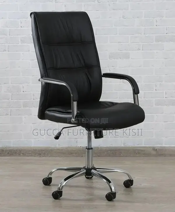 Office Chair; Swivel Leather Office Chair