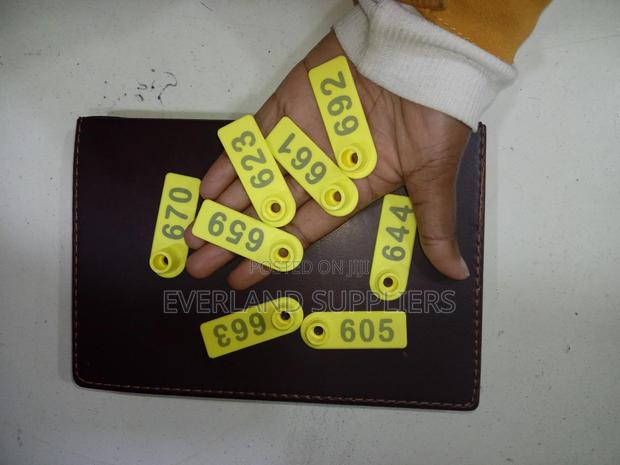 Ear Tags - Durable Surface Layer