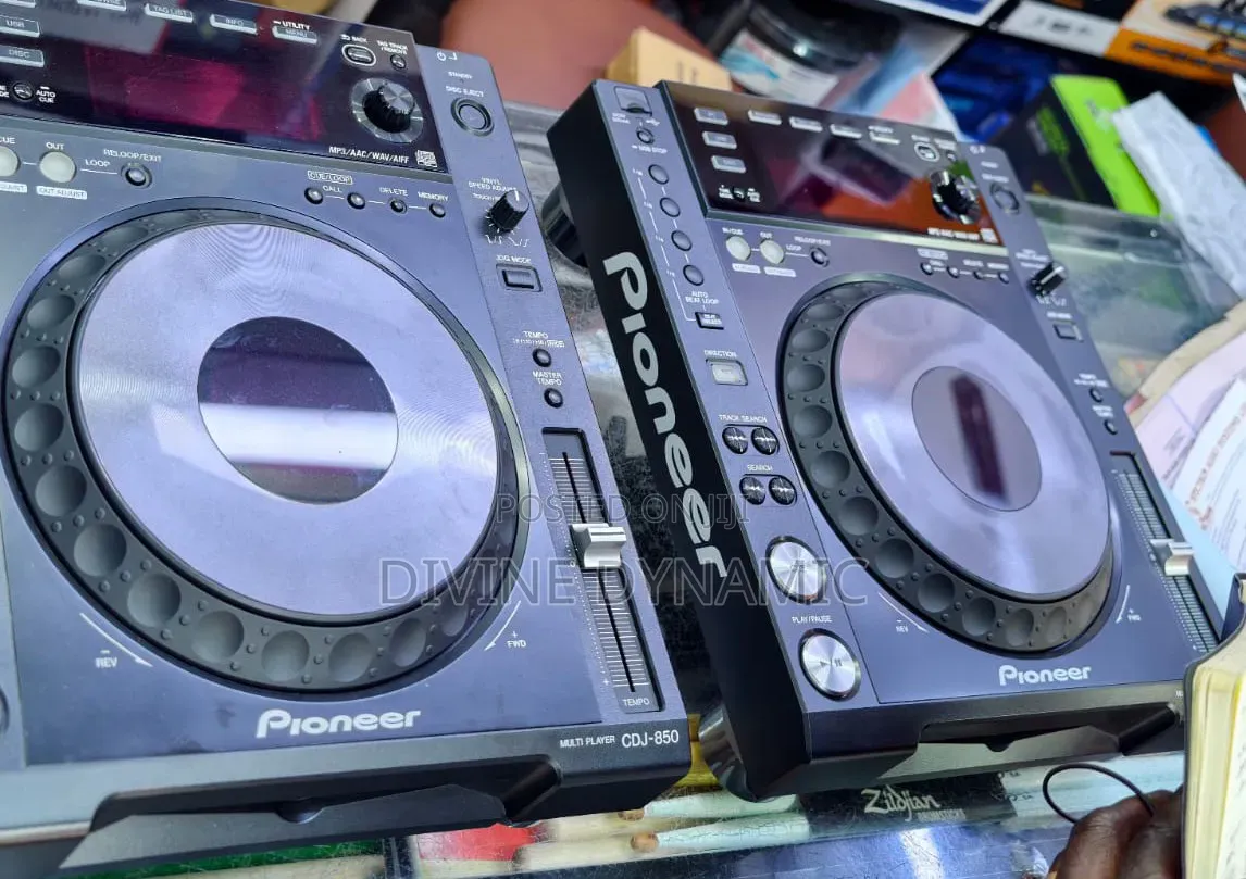 CDJ-850 Pioneer DJ Controller