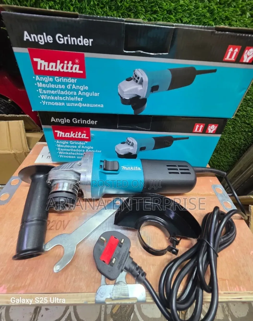 Corded Makita Angle Grinder