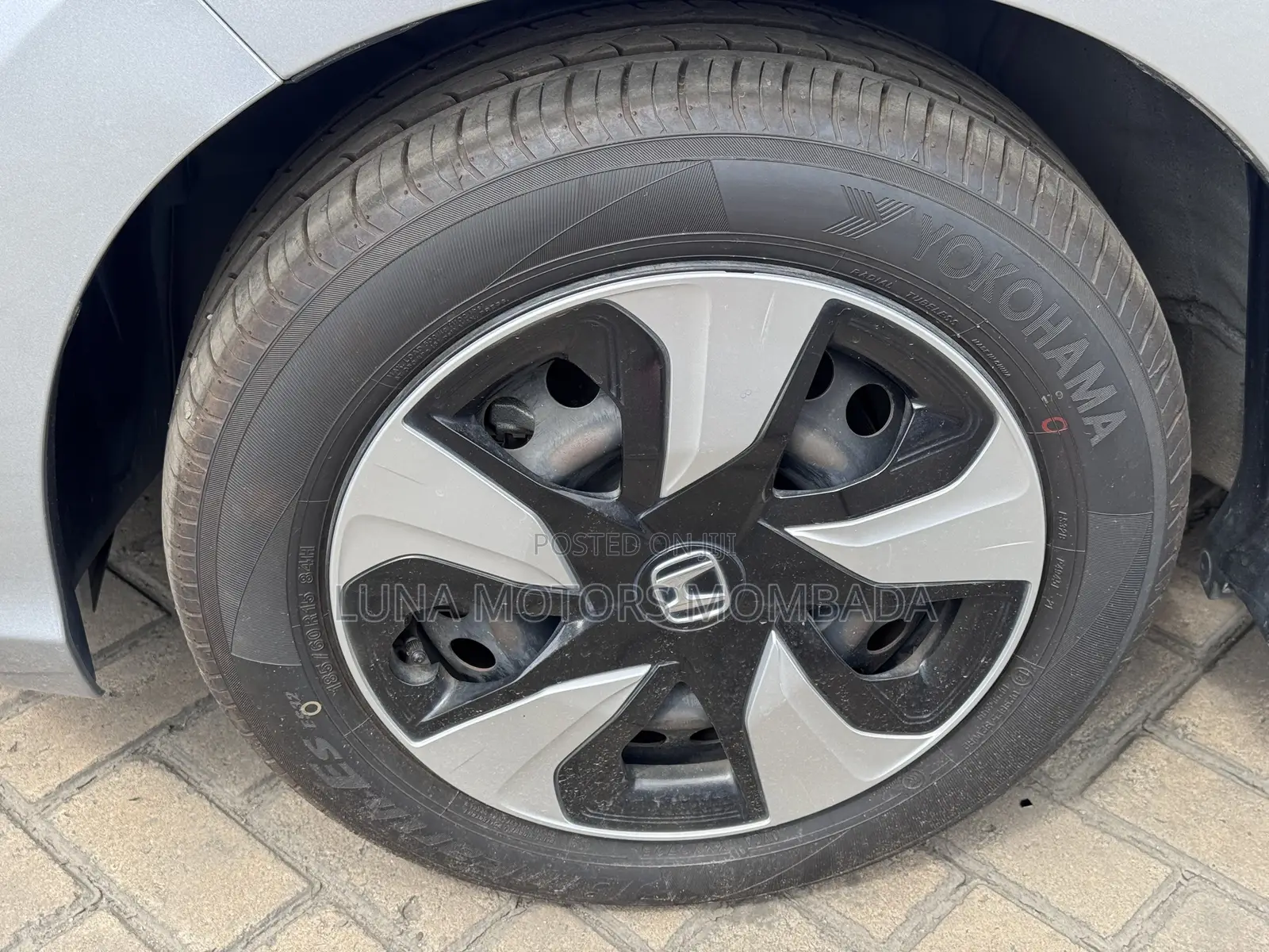 Honda Fit 2019 Silver
