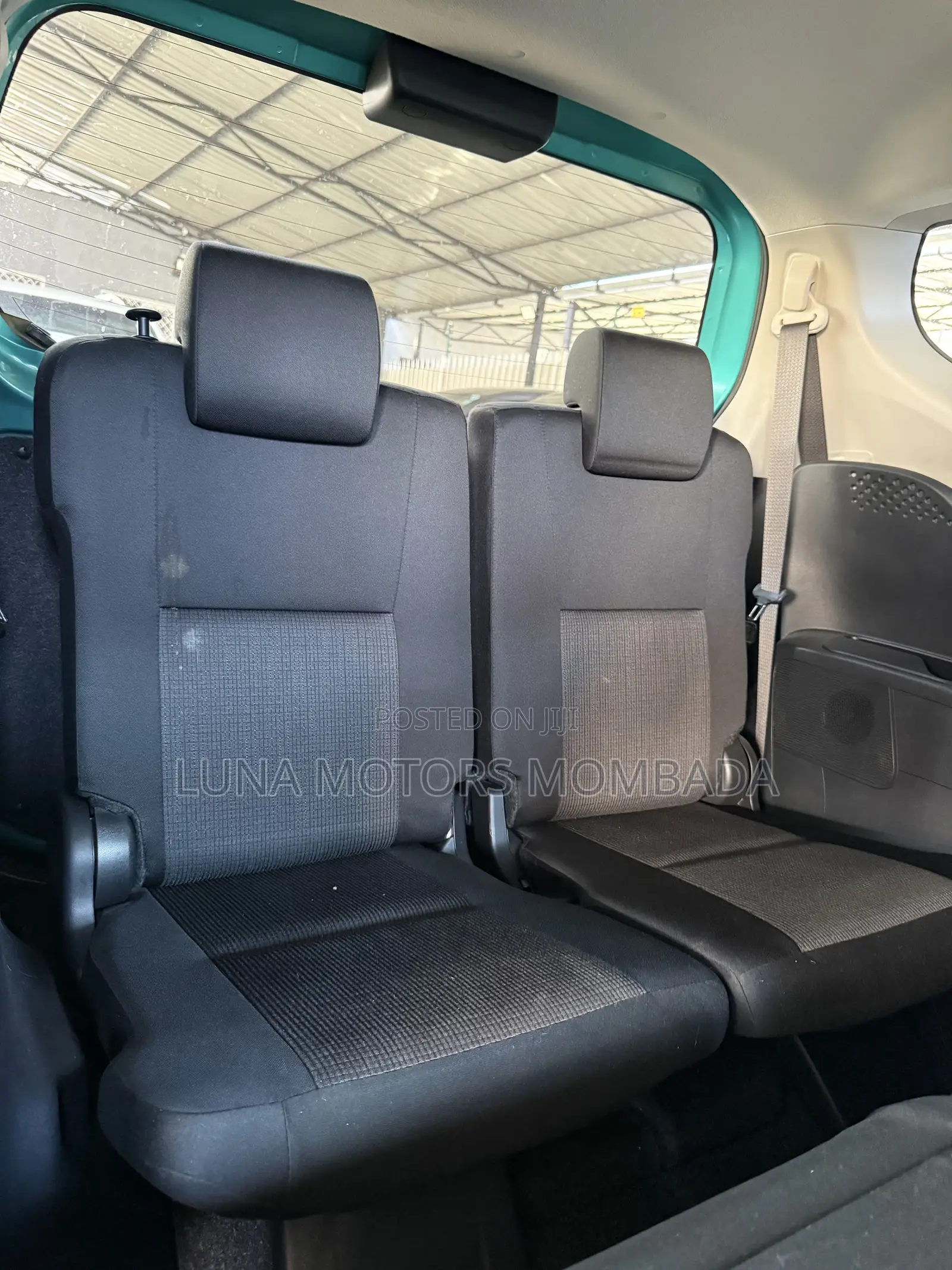 Toyota Sienta 2019 Blue