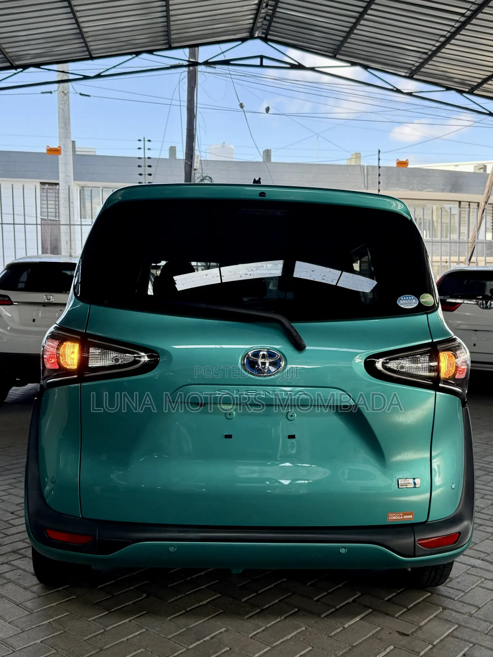 Toyota Sienta 2019 Blue