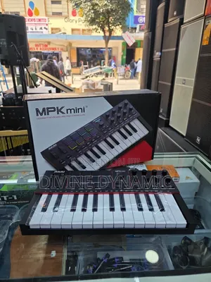 MPK Mini Compact Keyboard and Pad Controller