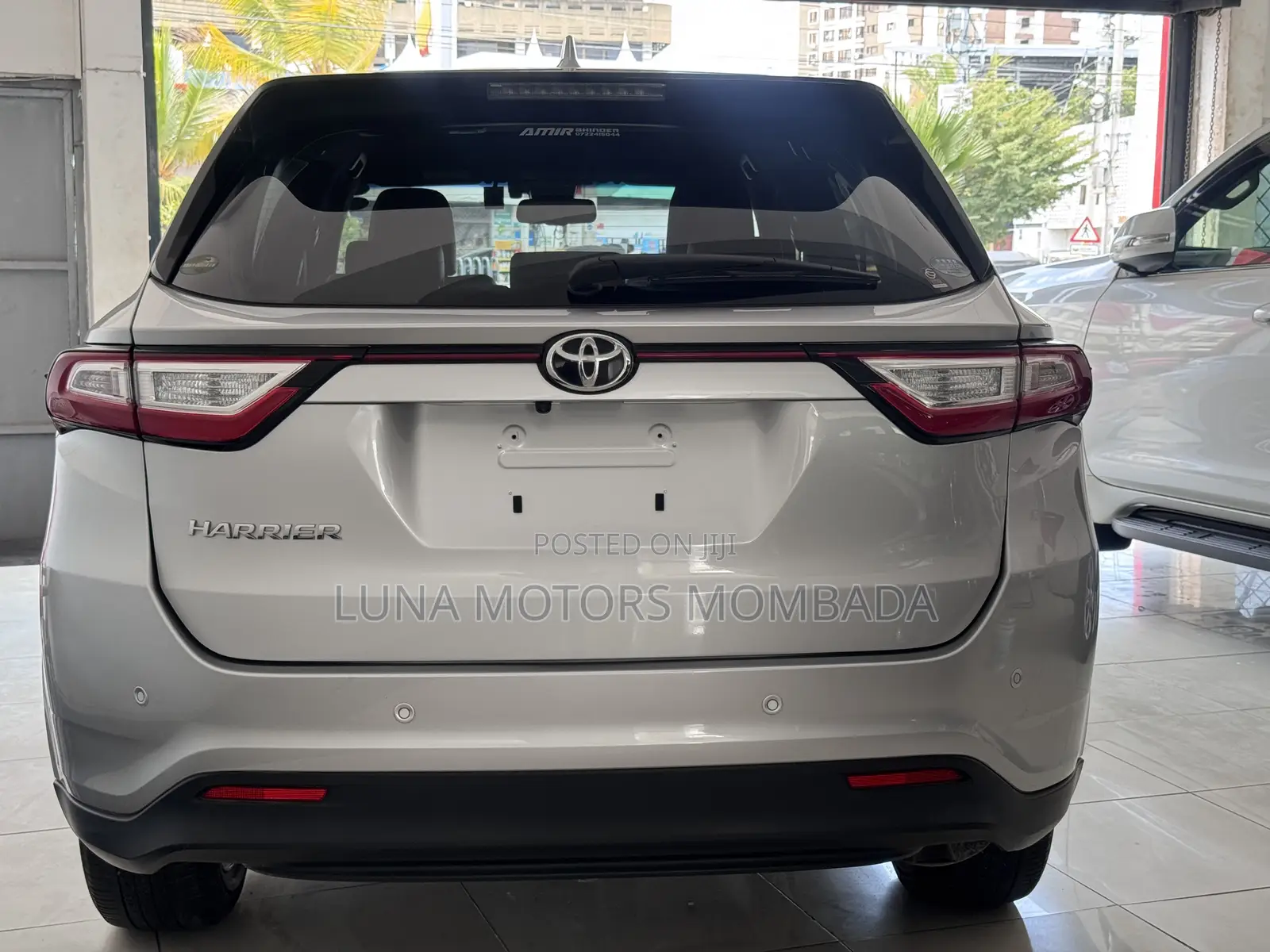 Toyota Harrier 2.0 2020 Silver