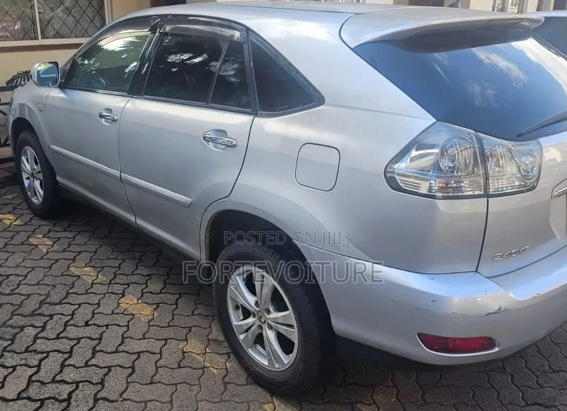 Toyota Harrier 2009 Silver