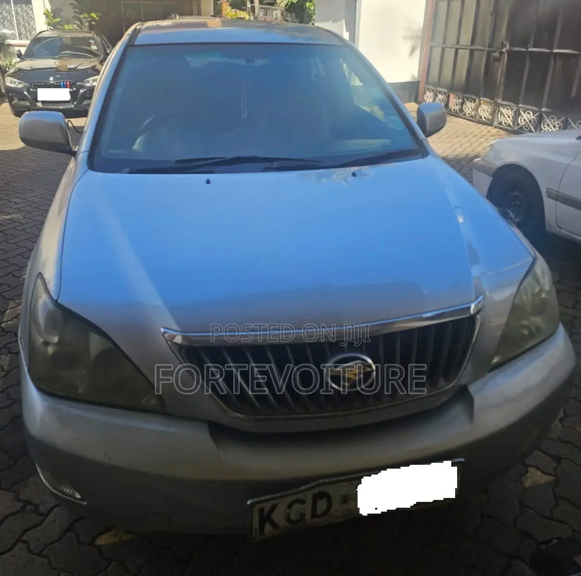 Toyota Harrier 2009 Silver