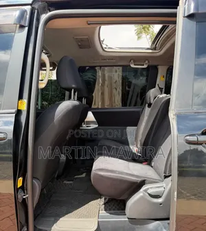 Toyota Voxy 2011 Black