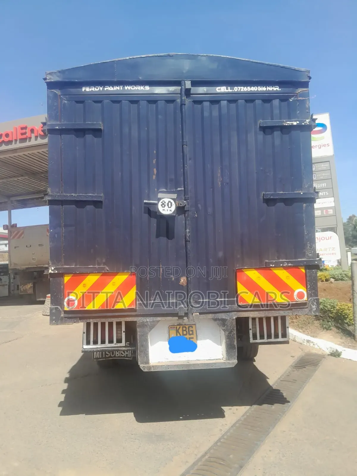 Mitsubishi FH Local