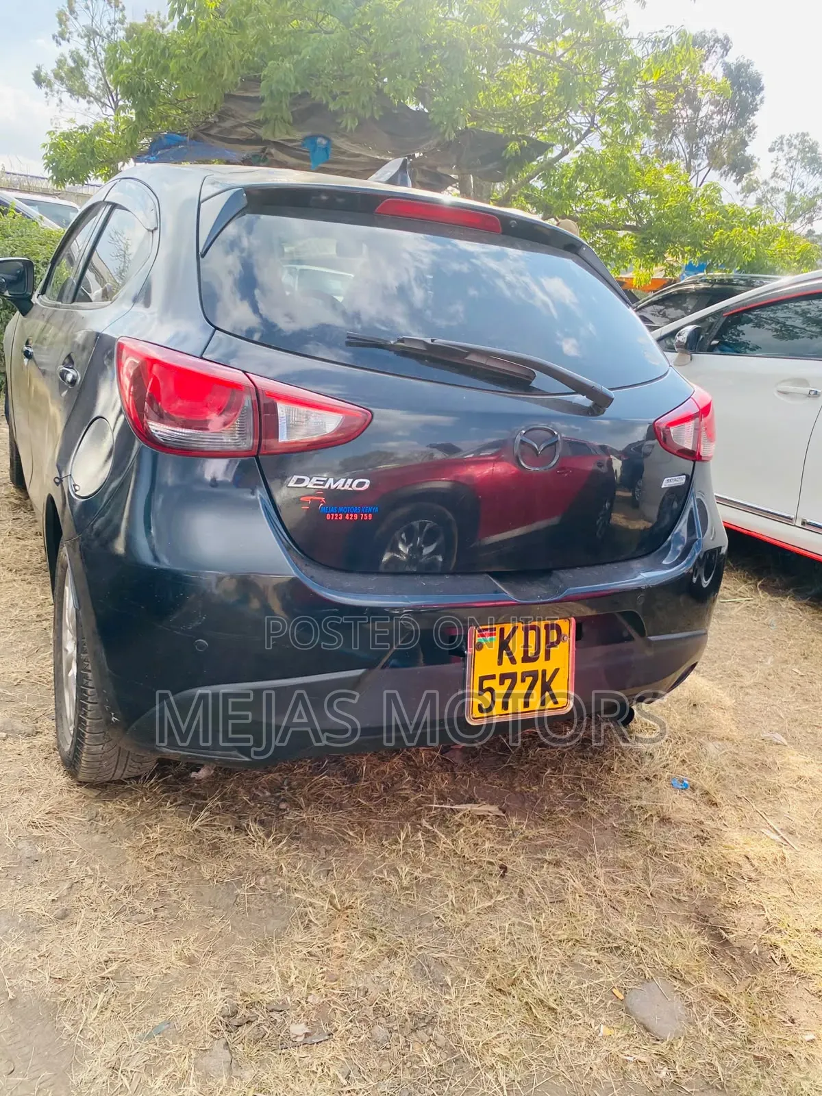 Mazda Demio 2016 Black
