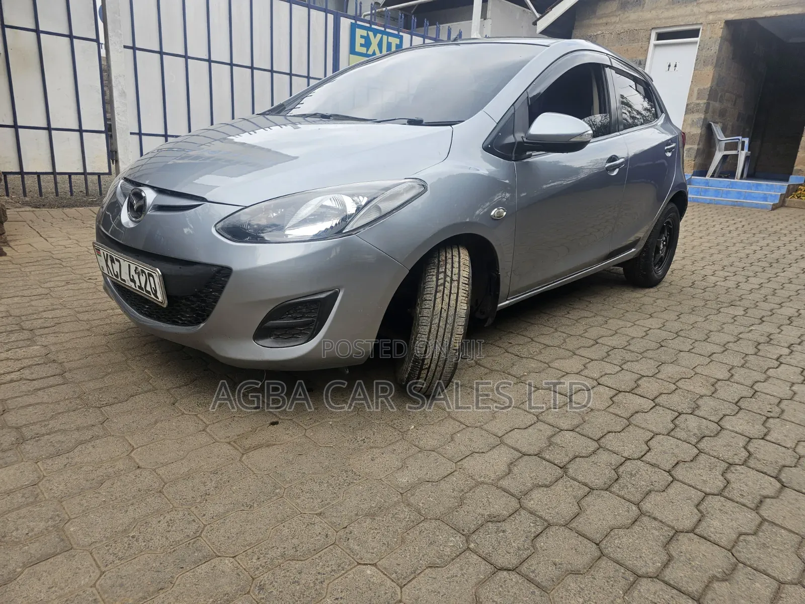 Mazda Demio 2013 Gray