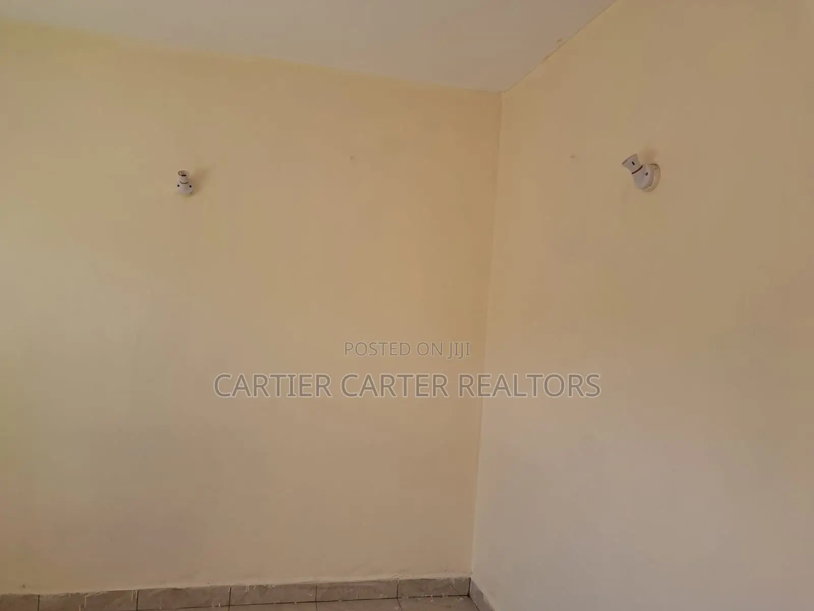 4bdrm Maisonette in Own Compound 4 for sale