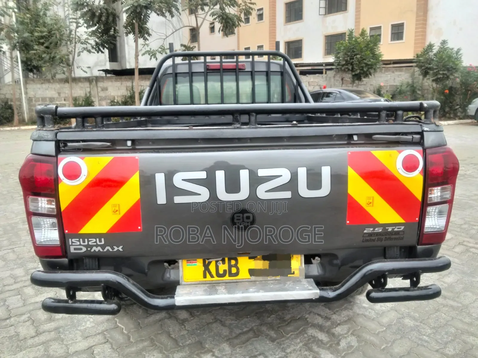 Isuzu D-MAX 2022 White