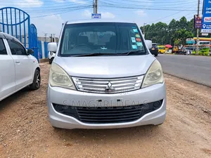 Mitsubishi Delica 2012 Silver