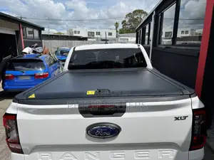 Toyota Hilux Roller Shutter Cove