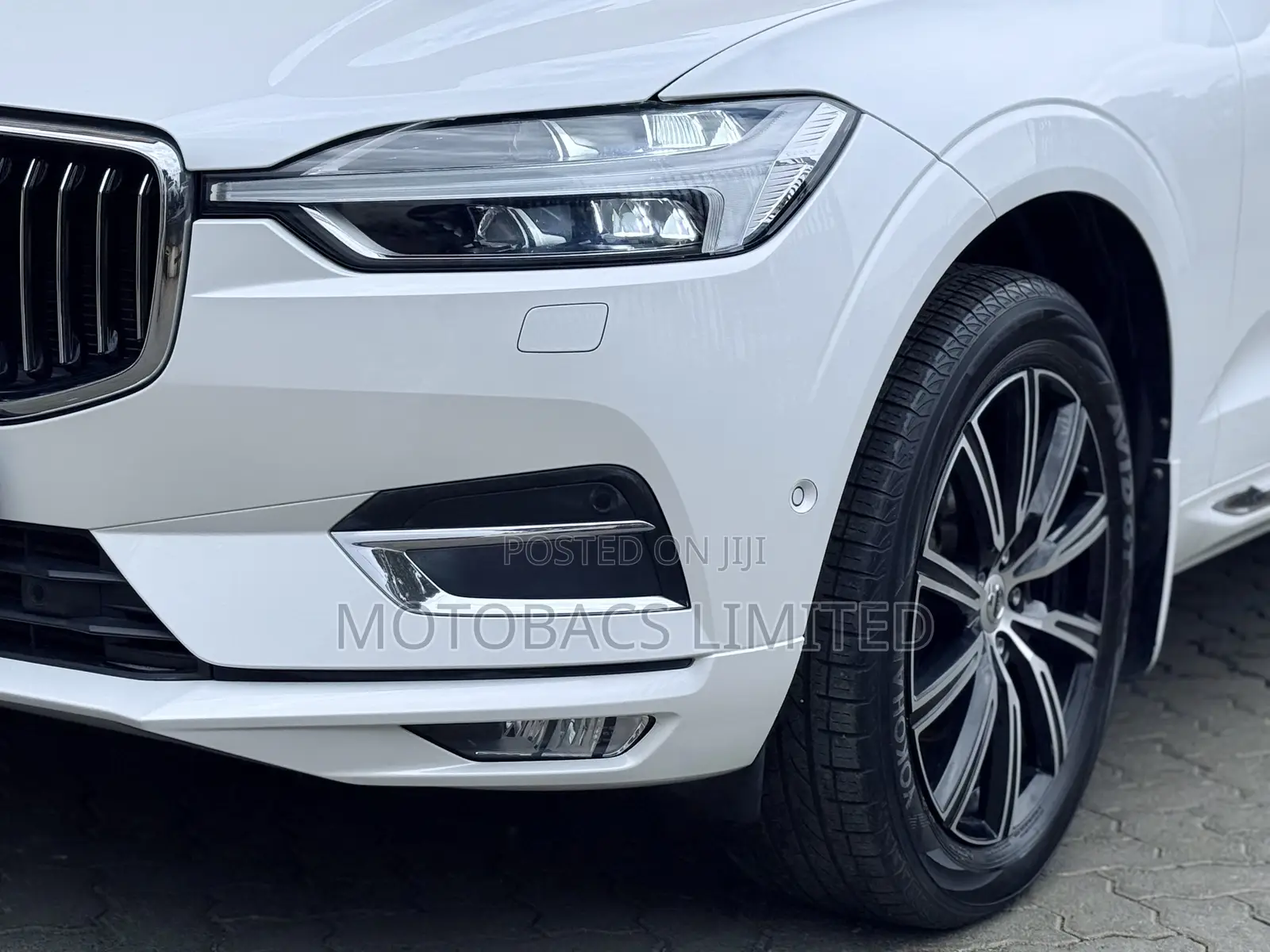 Volvo XC60 T5 Inscription AWD 2019 Pearl