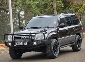 Toyota Land Cruiser 100 VX 4.7 V8 2005 Maroon