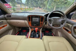 Toyota Land Cruiser 100 VX 4.7 V8 2005 Maroon