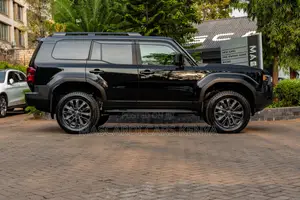 Toyota Land Cruiser LC250 2024 Black